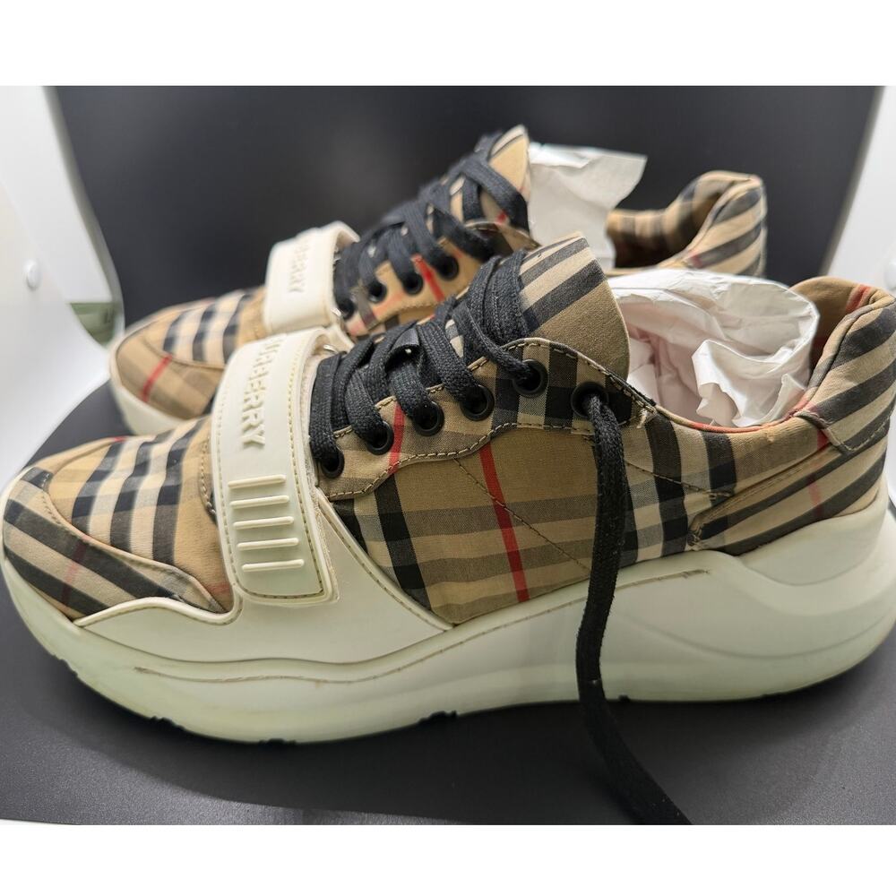 Burberry Ramsey Plaid White Beige Check Canvas Womens Sneakers - Size 43  10US